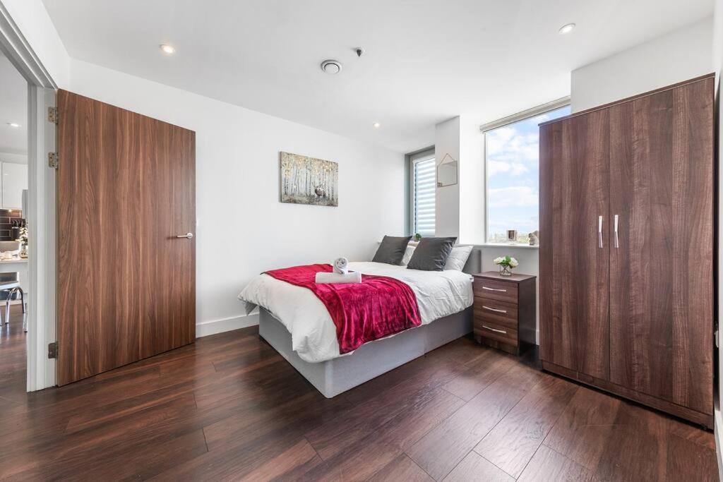 Beautiful Living Sleep 7 In London Bp34 Lägenhet Exteriör bild